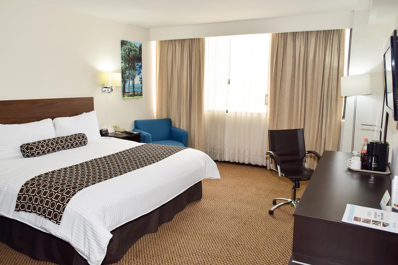 Wyndham Executivo Culiacán Exterior foto